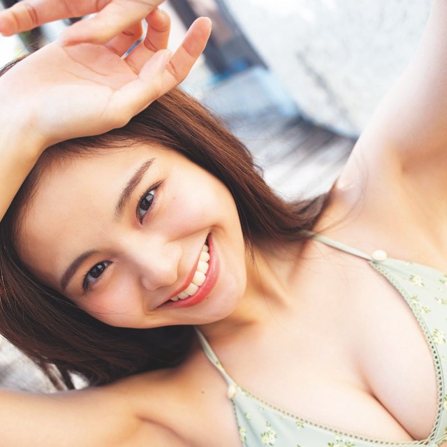 「週プレ」に登場した本間日陽©桑島智輝／集英社