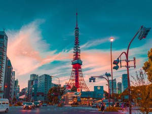 歪んだ幼少期、東京を妬んだ。今はセンチメンタルになる暇なんてない