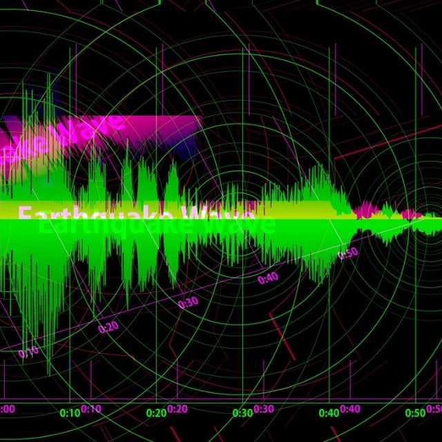 周波数は「約3kHz」に集中。これは人間の耳が特に敏感に反応する帯域という（photoACより「FreeVectorGraphics」さん撮影、イメージ画像）