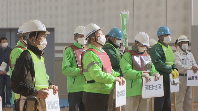 南海トラフ巨大地震・水害に備えて「コロナ禍」の避難所設営を訓練　香川・丸亀市