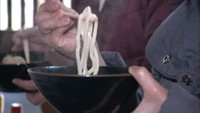 うどん県は年越しうどんで　　香川・高松市