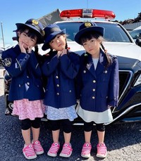 警察官の制服を着て少しドキドキ！（提供：＠_325_clover_さん）