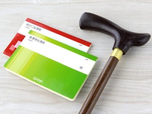 銀行口座の相続　名義変更する際の注意点と手続きの流れ