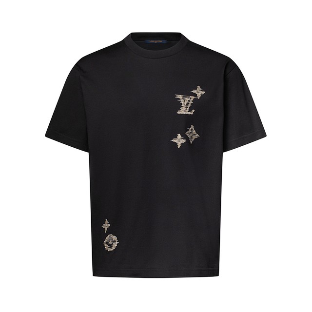 「刺し子」のモノグラム・モチーフに日本の美意識が宿る、<br>ルイ・ヴィトンのTシャツ。