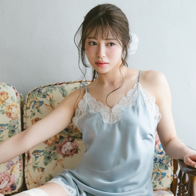 浅原凜さんが登場した「PEACH JOHN」夏の新作ランジェリーのビジュアル