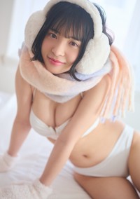 グラビアアイドル・いろは、電子書籍限定写真集『誰も知らない いろは』（C）ジーオーティー（Photo：晴知花）
