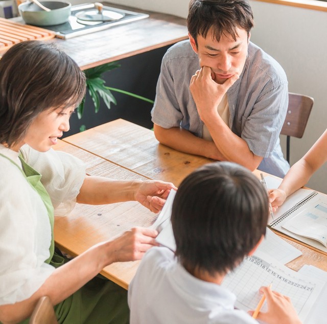 親子バトルが起きない理由とは　※画像はイメージです（FineGraphics/photoAC）