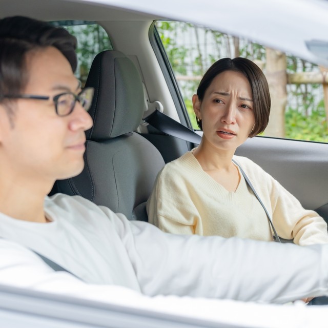 車の荷物量で燃費が変わる？　※画像はイメージです（Peak River/stock.adobe.com）