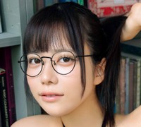 ©︎東雲うみ／白泉社　撮影／西條彰仁