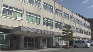 女児にわいせつ行為で３回逮捕の宮城・気仙沼市職員が懲戒免職処分