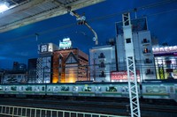 大々的に広告がしづらいことから外観も奇抜に※画像はイメージです（J_News_photo/stock.adobe.com）