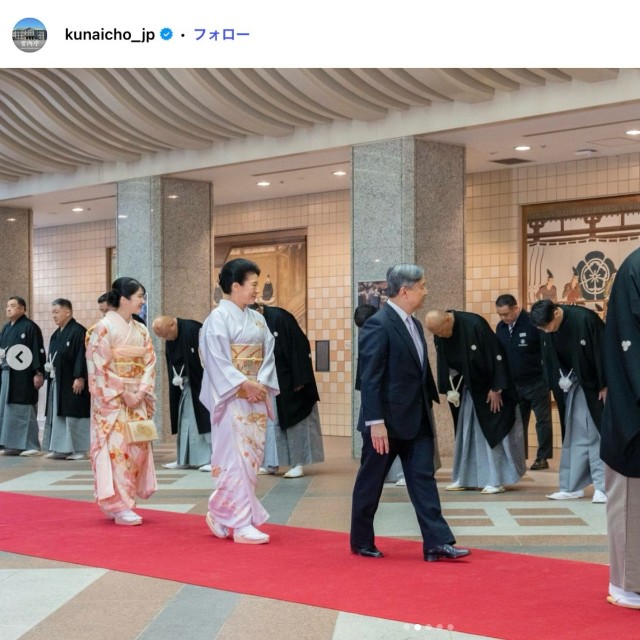 天皇、皇后両陛下と長女愛子さま「大相撲初場所８日目」を観戦（宮内庁インスタグラムから）