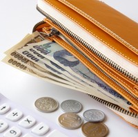 長期の旅で気になるお金事情　※画像はイメージです（sakura/stock.adobe.com）