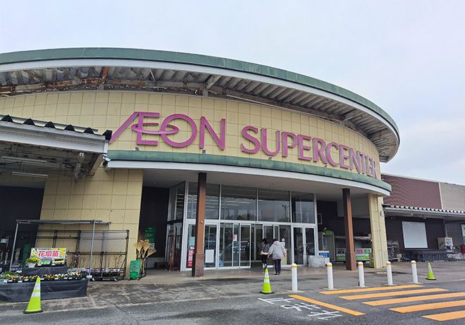 To dodge deadly bears, Japanese town switches to mall walking