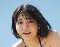 「旬撮GIRL Vol.24」（扶桑社）に登場した根本凪＝撮影：鈴木ゴータ／ヘアメイク：塩田結花（JULLY）／スタイリング：井岡直子／撮影協力：三日月シーパークホテル勝浦