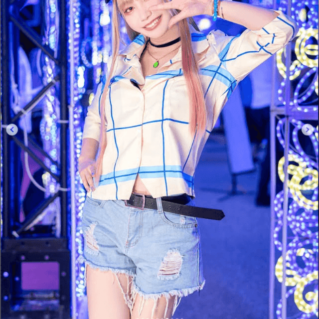 丸井リサのインスタグラム（＠risa_smash）より