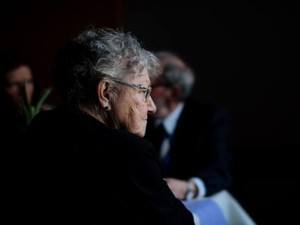 私とおばあちゃんは血が繋がっていない。真実が関係を断ってしまった