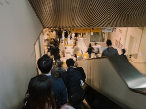 9月なのに終わらない就活。みんなと同じ枠組みに入らなきゃと焦る