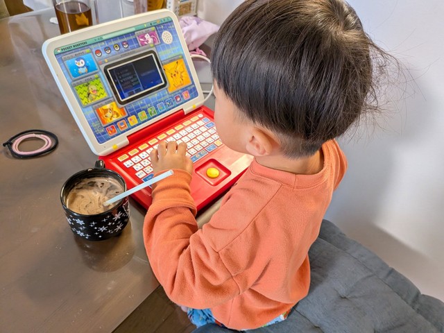 普段の息子さんの様子／花太郎ままさん（@zubora.umama）提供