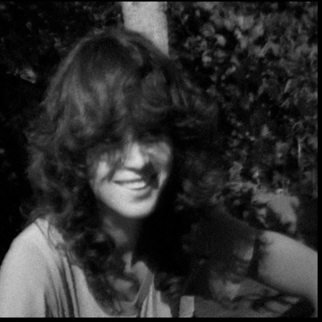 「美しく、黙りなさい」のマリア・シュナイダー©Archives Atalante and Roussopoulos Family Archives  Centre audiovisuel Simone de Beauvoi