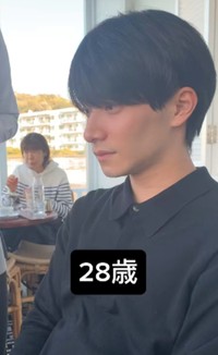 28歳 大人の色気が漂う横顔／Kazukiさん（@onepintofbeer）提供