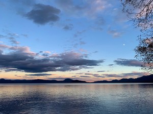 ひだかさんみゃく