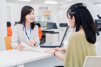 困ったら行政に相談してみましょう※画像はイメージです（maroke/stock.adobe.com/）