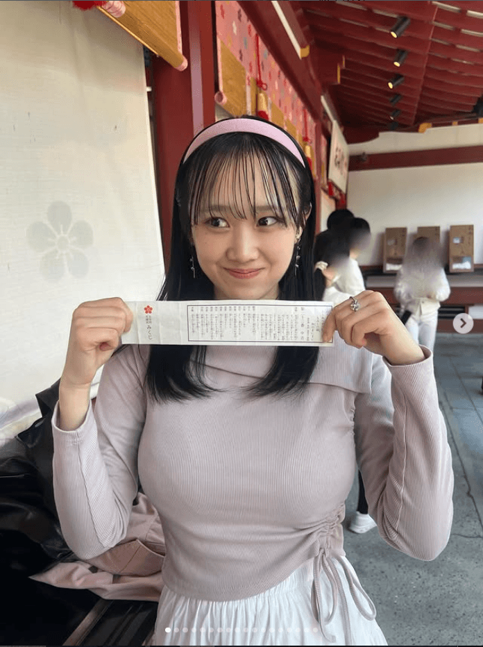 日沖りほさんのインスタグラム（＠riho_okumura_official）より