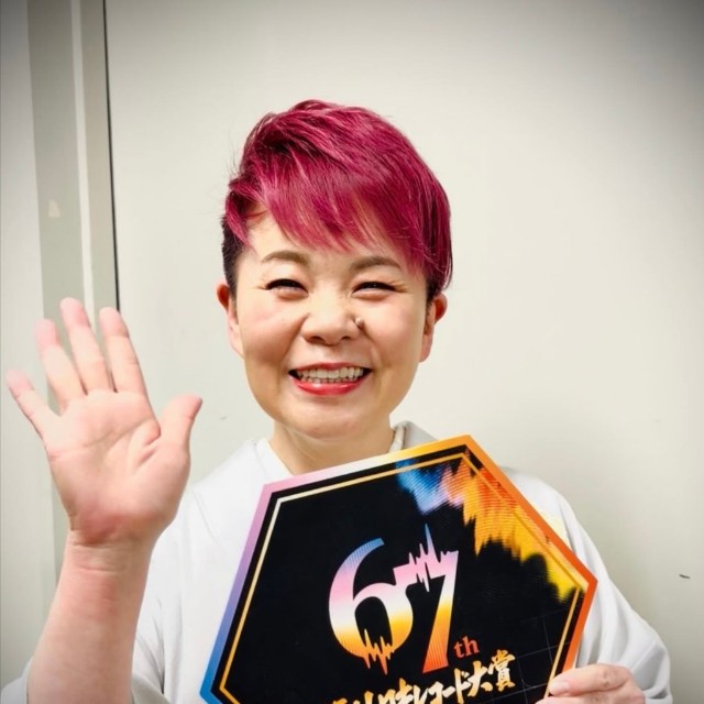 島津亜矢さんの公式インスタグラムから
