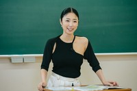 「日曜日の初耳学」（TBS系）に出演したMEGUMIさん（番組公式Xから）