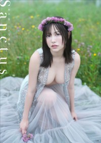 『鈴木聖1st写真集　Sanctus』（撮影：LUCKMAN）