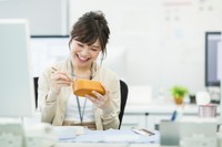 毎日お弁当を作っている人は、作らない人と比べて「年間4万244円」の節約　※画像はイメージです（japolia/stock.adobe.com）