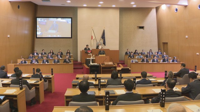 岡山市が物価高騰対策で市民に現金5000円を給付へ　増額分の補正予算案を可決　