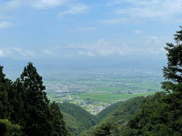 「七ヶ宿街道巡検」の最中に見た景色。 ※ヒデさん提供