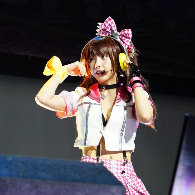 TGS2026にコスプレ姿で登場したえなこ