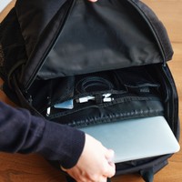 無重力ファンクションリュック。Sサイズは13インチまでのPC対応（アフタヌーンティー・リビング提供）