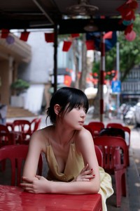 いけちゃんのグラビア写真集よりⒸ佐藤裕之／講談社