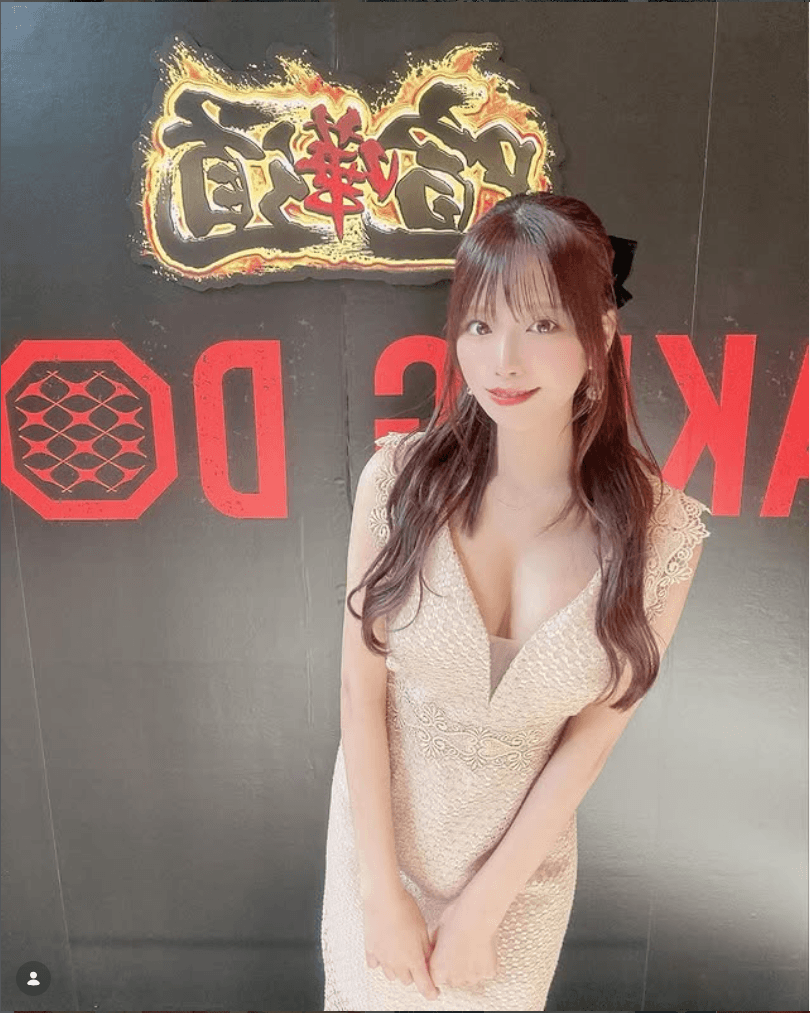 神崎紗衣のインスタグラム（＠kanzaki_sae）より