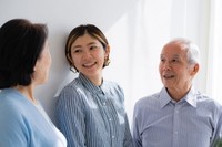 帰省中の“結婚”の話題に対し、取った対応は…　※画像はイメージです（arc image gallery/stock.adobe.com）