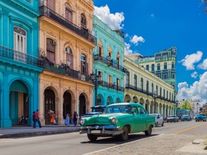 民泊大国キューバ、国民はラブホ代わり　独自ワクチンでシェアリングエコノミー復活？