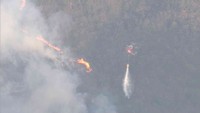 岡山市で山林火災　ヘリからの消火活動　午後5時半ごろ