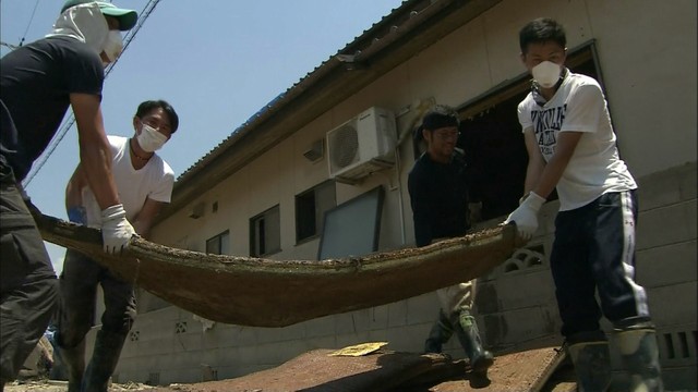 3連休初日　多くのボランティアが被災地に　岡山・倉敷市真備町