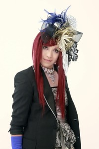 レコーディングを行ったＩＺＡＭ＝2010年