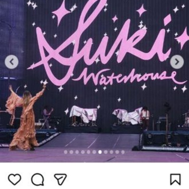 スキ・ウォーターハウスのインスタグラム＠sukiwaterhouseより