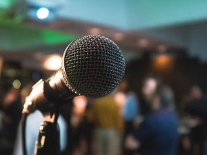  公約は３つ！履歴書は白紙。反抗期の延長。インターンはキャバクラへ 