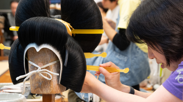 第4回「床山」 髪の結い方や装飾で、役柄を表す