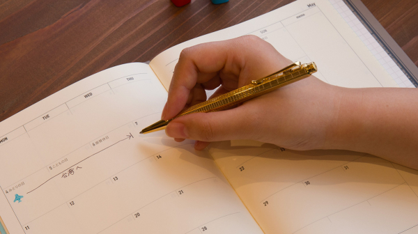 来年の手帳、もう決めた?推し活手帳…おすすめ4選