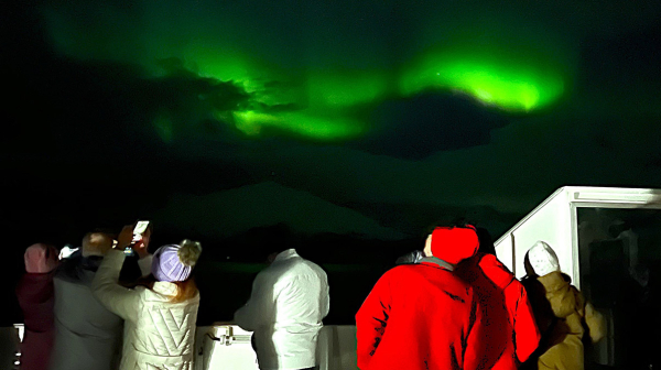船上でオーロラ観賞！北極圏クルーズと氷のホテルへ