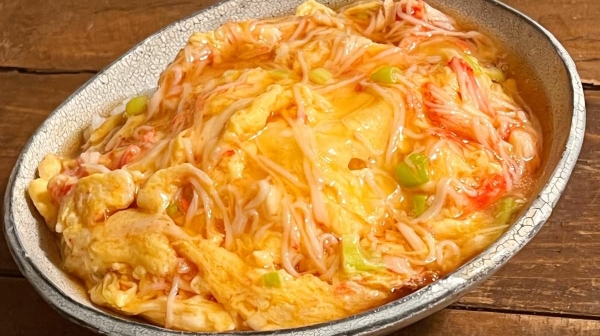 卵とカニカマで即完成！ 「天津飯」レシピ