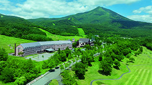 自然と会津文化を味わう磐梯山麓の温泉リゾート